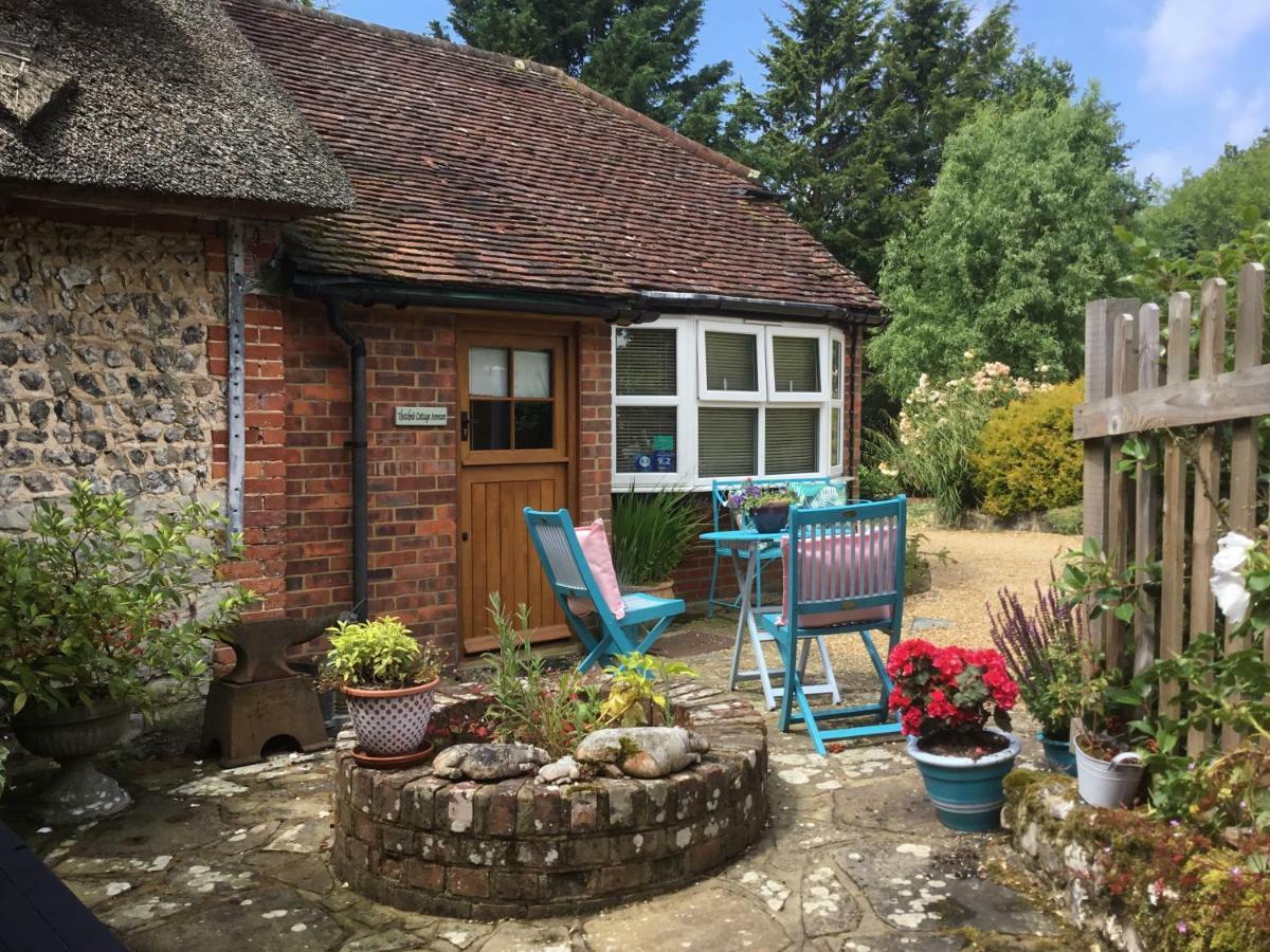 Thatched Cottage พูลบะระ ภายนอก รูปภาพ
